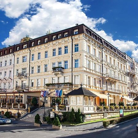 Krivan Hotel Karlsbad Buitenkant foto