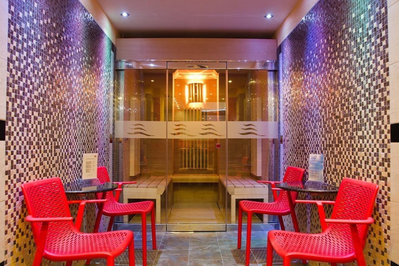 Krivan Hotel Karlsbad Buitenkant foto