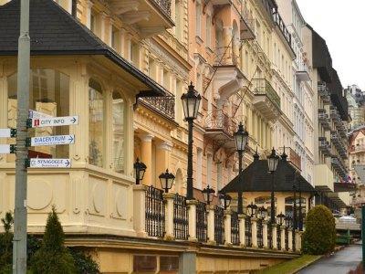 Krivan Hotel Karlsbad Buitenkant foto